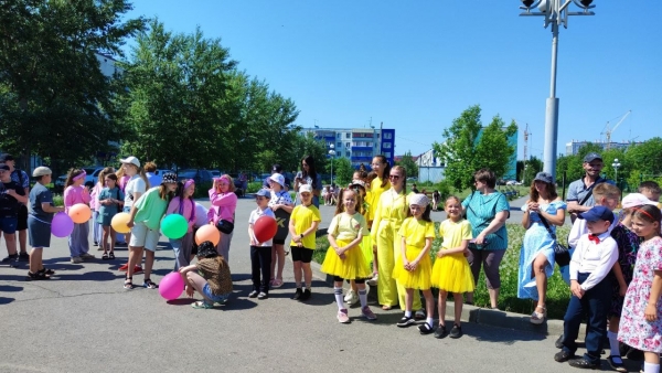 Солнечное детство